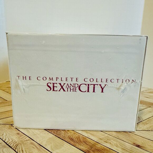 Sex and the City: the Complete Collection DVD All 6 Seasons 94 Episodes 17 Discs - Picture 5 of 6